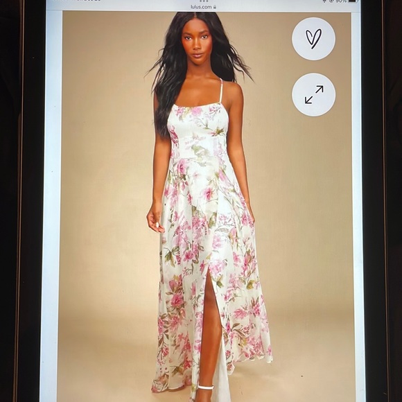 Mood of the night cream floral maxi dress - Picture 1 of 6